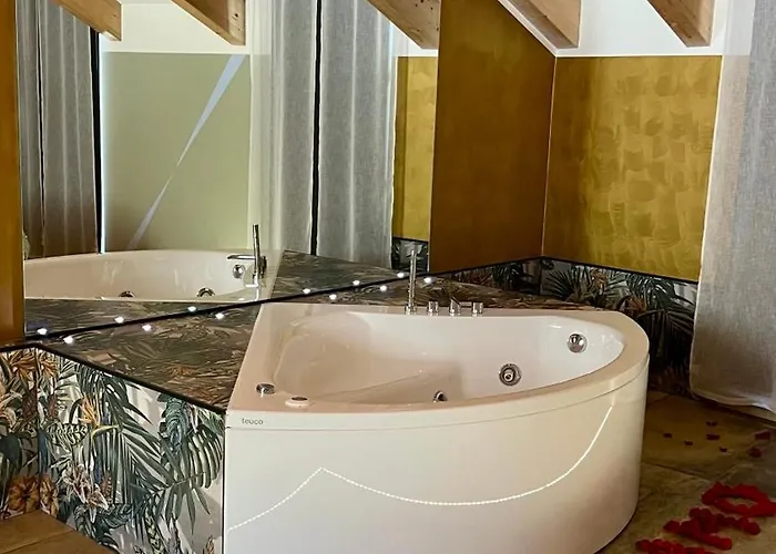 Jacuzzi Center - Serendipity Apartamento
